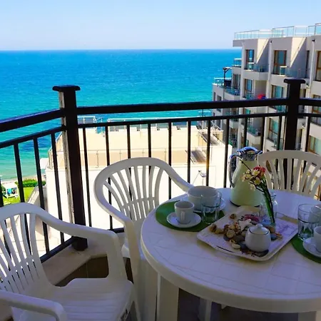 Byala Vista D - виста бийч апартментс д * Byala (Varna)