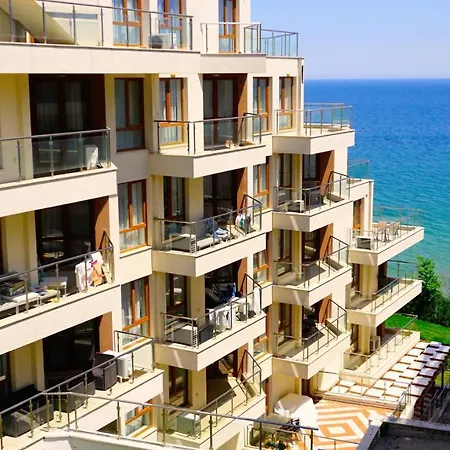 Byala Vista D - виста бийч апартментс д * Byala (Varna)