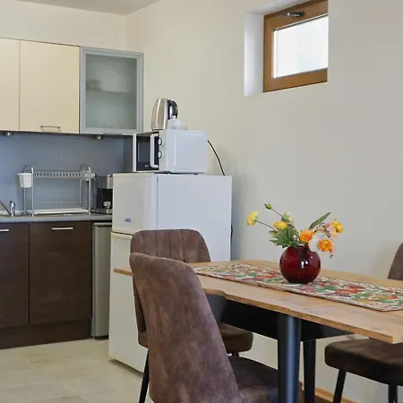 Byala Vista D - виста бийч апартментс д Byala (Varna)